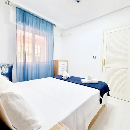 Apt with Garden & Beach