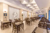 L'Ancora Beach Hotel