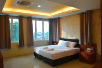 Yew Boutique Hotel Hotels in Durian Sebatang