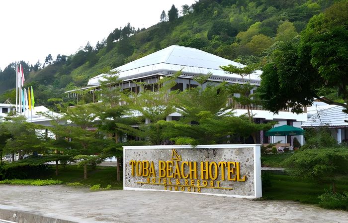 Toba Beach Hotel