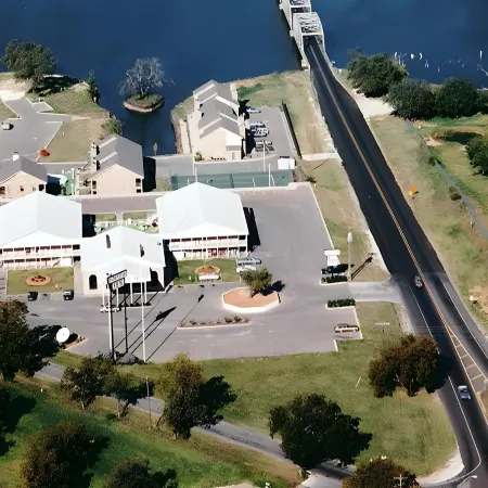Lake View Inn