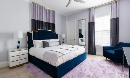 Kids own play area/Amazing themed bedrooms/Extra large pool/10 mins WDW/1 LEVEL