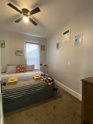 THE GAMER’S OASIS! Bring friends and family together for retro/modern gaming!