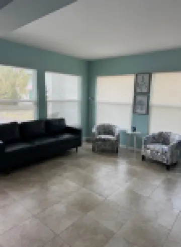 Charming 2-bedroom house on Gorgeous Venice Island!