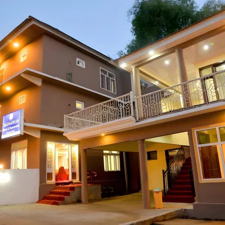 Ghasabrum Hotel