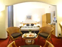Hôtel D’Angleterre Grenoble Hyper-Centre