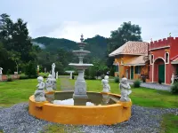 Cinque Terre Resort Hotels in Thong Pha Phum