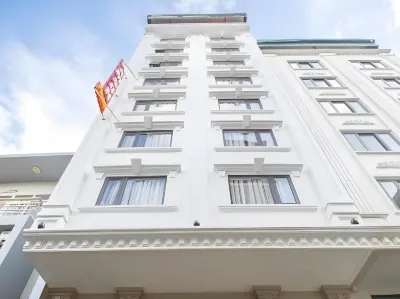Nam Son Hotel โรงแรมใกล้สวนสนุกดรากอนพาร์ค