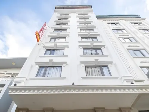 Nam Son Hotel