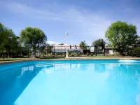 Bluebush Estate - Pools