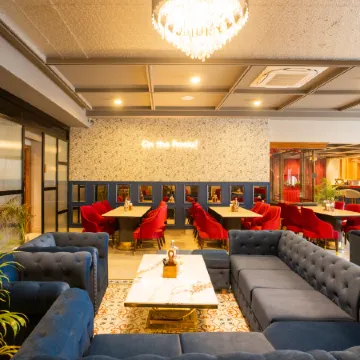 Moustache Rishikesh Luxuria - Hostel