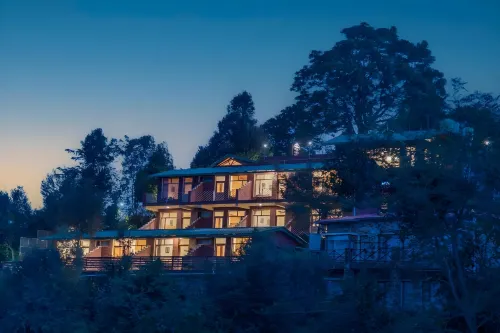 Yak and Yeti Inn Hotels in Turkaura