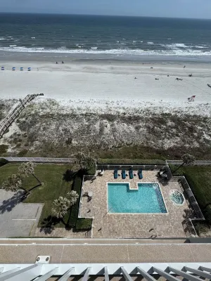 Dolphin Heaven from the 10th Floor - 4-Star