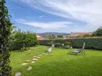 Smeralda Hotels near Manni e Minori