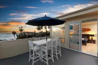 Ocean Views, Rooftop Deck, Fire Pit, Game Room, AC