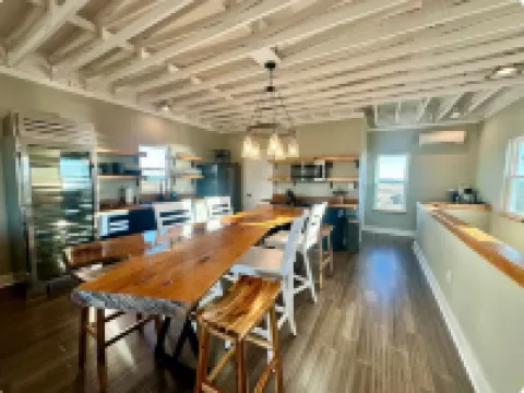 The Ripple Effect-Brand New & Waterfront - 360 Degree Water!