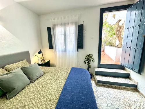Lemon Tree Patio-Mountain View, Delightful Home in Olvera-Cadiz-Andalucia-Spain - Hot Tub