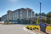 Hampton Inn and Suites MacClenny I-10 فنادق في Macclenny