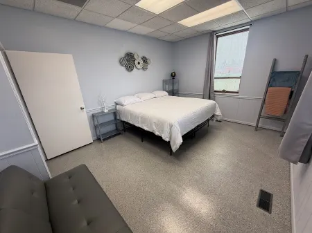 River-Side Loft 3500 SQ FT Downtown Dayton