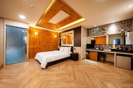 Yeongdong Call Self Check-in Motel Отели в г. Йондон