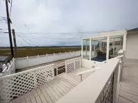 Serene river view & beach walk, near Monterey Aquarium, Laguna Seca, Santa Cruz Hotels in Moss Landing