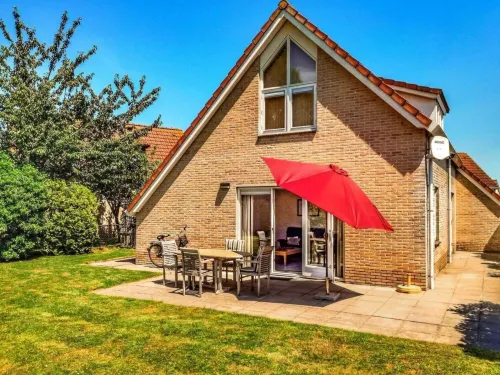 Bungalow in Breskens Near Waterfront Beach