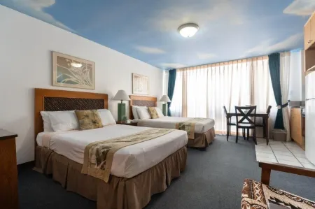 Holiday Surf Hotel (with Full Kitchen)