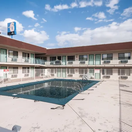 Motel 6 Green River, UT