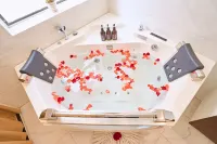 Le Haute Hotel Hai Phong - Romantische