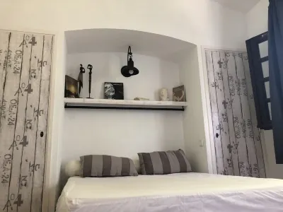 300 mt de la mer à Pied, Appartement de 40 mt Baigné de Lumière