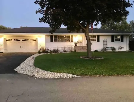 Fun Escape 1 - Starved Rock - Skydive- Game Room Отели в г. Оттава