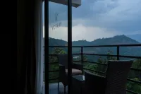 Viceroy Luxury Mountain Resort and Spa - Mountain view