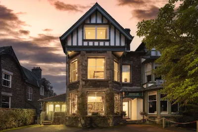 Rosemount Lake District Townhouse with Hot Tub