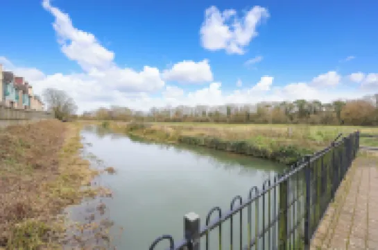 Stylish Flat with Sofa Bed in Malmesbury! Hotels in Malmesbury