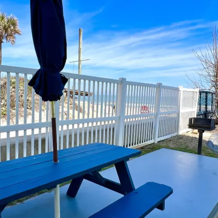 Sea Dreams - Beachside 1 Bedroom at Symphony Beach