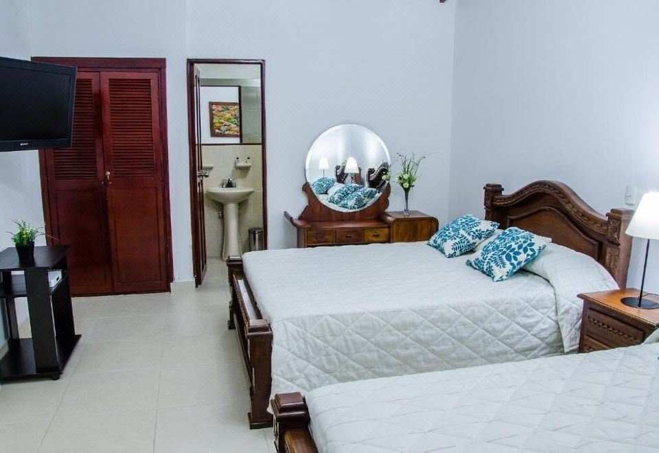 1. 라 마르티나 캄..