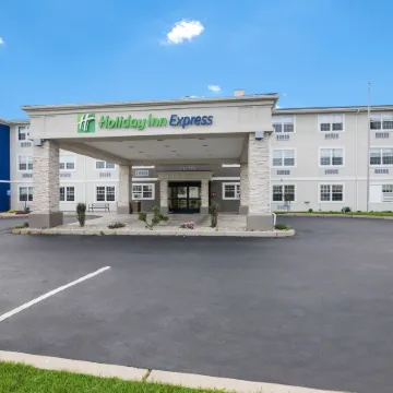 Holiday Inn Express PLYMOUTH by IHG Отели рядом с достопримечательностью «Plymouth Mayflower»
