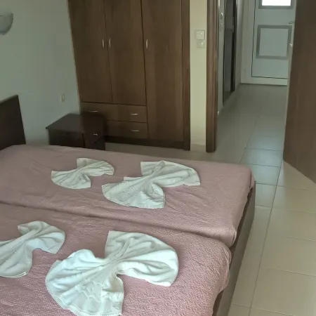 Kyparissis Rooms