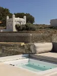 Mykonos Earth Suites - Hot Tub