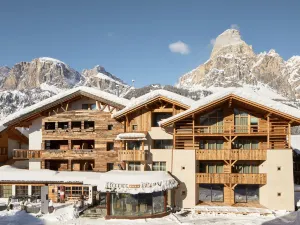 호텔 마르몰라다