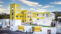 Genesis Luxury Apartments