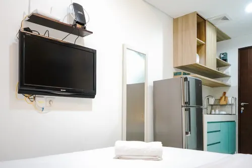 Comfortable and Beautiful Studio Apartment @ Springwood Residence
