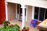 Apartment - Sleeps 11 Pets Welcomed & Garden