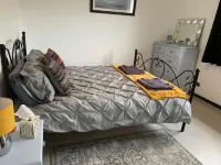 3 Bed House - Sleeps 5 - Pets - Parking - Wifi - Wifi