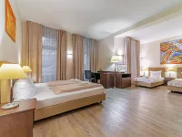 Upper Room Hotel Kurfürstendamm Hotels near Bikini Berlin