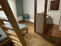 House with pool/spa and views of the Basque mountains Hotels in Irissarry