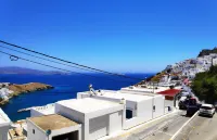 Gerani Deluxe Houses with Sea View 2 Hotels in Astipalea