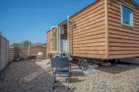 Willow - 1 Bedroom - Amroth - Parking