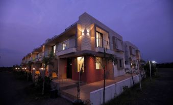 Leena Resort