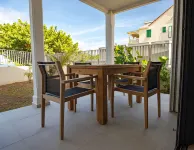 Residence Alamanda - Homestays